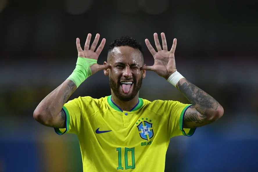 08 veículos à casa de 25 cômodos, o que Neymar exigiu para jogar na Arábia  Saudita? - Jornal de Brasília