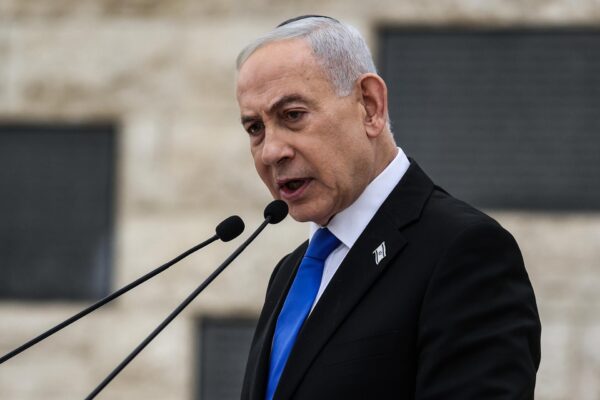 Netanyahu alerta que conflito contra Irã e Hezbollah permanece ativo